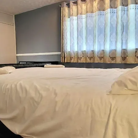Cosy 3 Double Bed Flat Sleeps 6 Apartment Bedworth Exterior photo