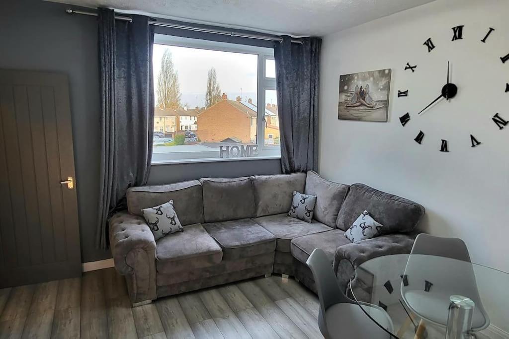 Cosy 3 Double Bed Flat Sleeps 6