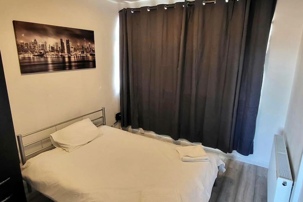 Apartment Cosy 3 Double Bed Flat Sleeps 6 *